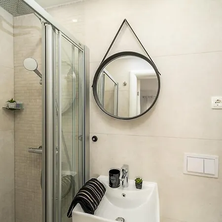 Lea 5-bedroom With Private Pool And Amazing Views Of And Sea Vila