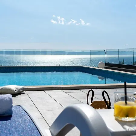 Lea 5-bedroom With Private Pool And Amazing Views Of And Sea Vila *