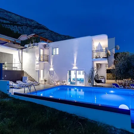 Lea 5-bedroom With Private Pool And Amazing Views Of And Sea Vila *