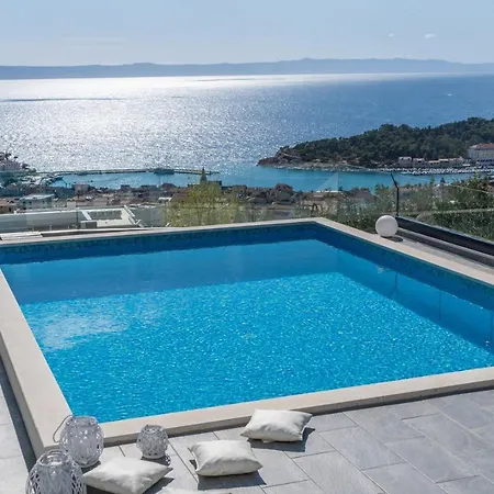 New! Lea 5-bedroom With Private Pool And Amazing Views Of And Sea Villa