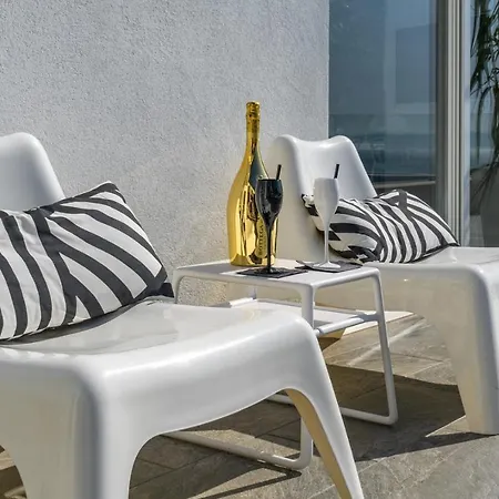Vila Lea 5-bedroom With Private Pool And Amazing Views Of And Sea Makarská