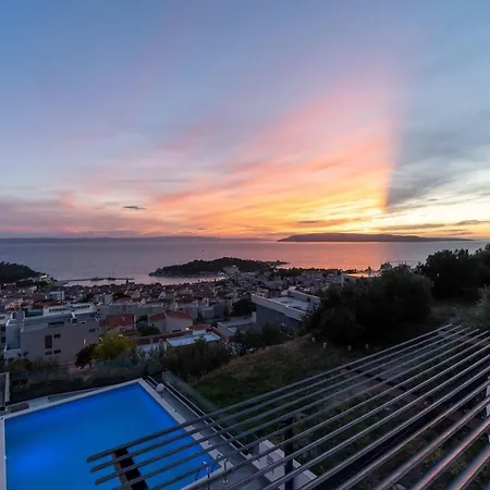 Lea 5-bedroom With Private Pool And Amazing Views Of And Sea Вілла Макарська